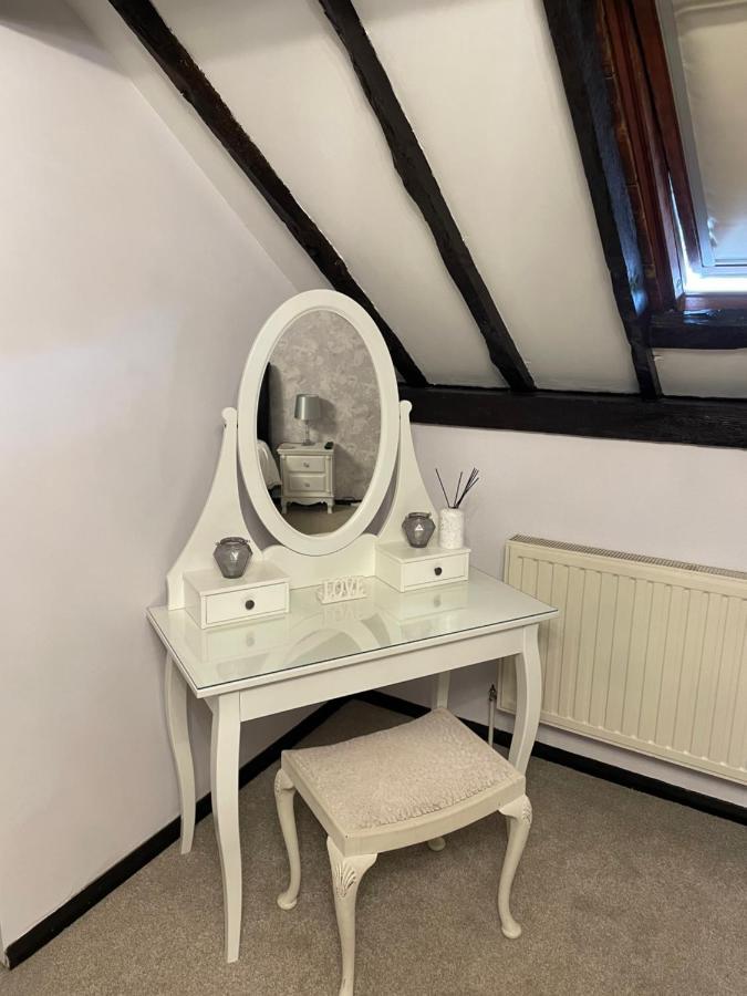 Hotel Coach House 3*