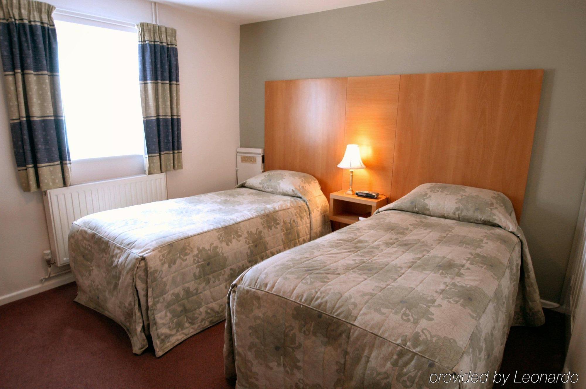 Hotel Coach House 3*